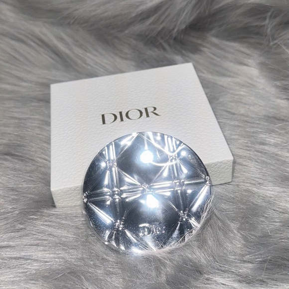 DIOR LIMITED EDITION METAL CANNAGE COMPACT MIRROR. NIB - Picture 1 of 2